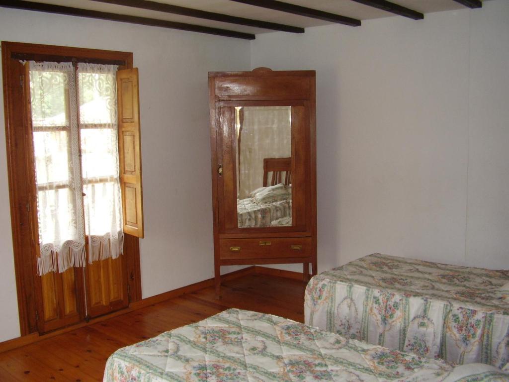 Viviendas Rurales Traldega Turieno Номер фото