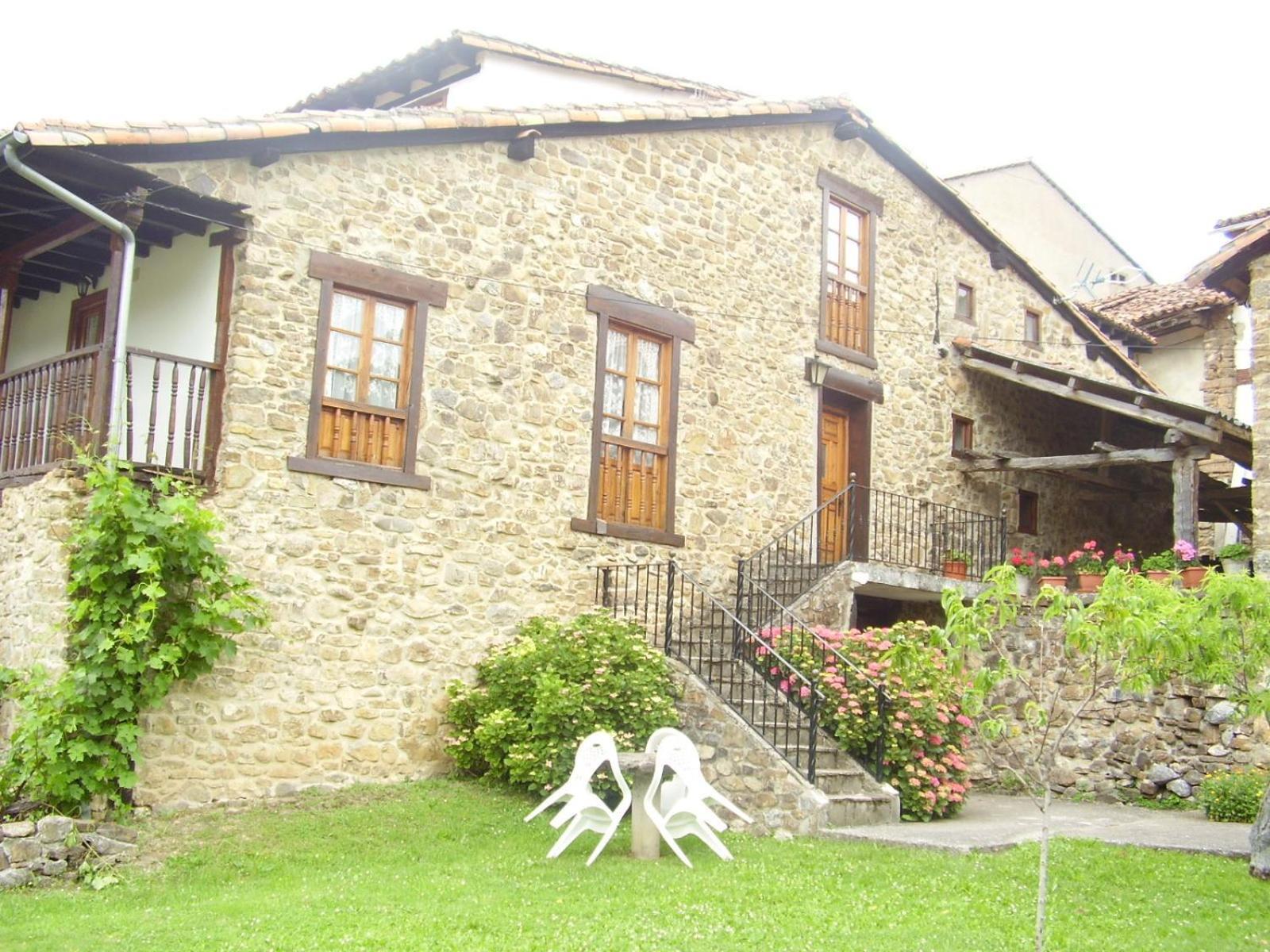 Viviendas Rurales Traldega Turieno Екстер'єр фото